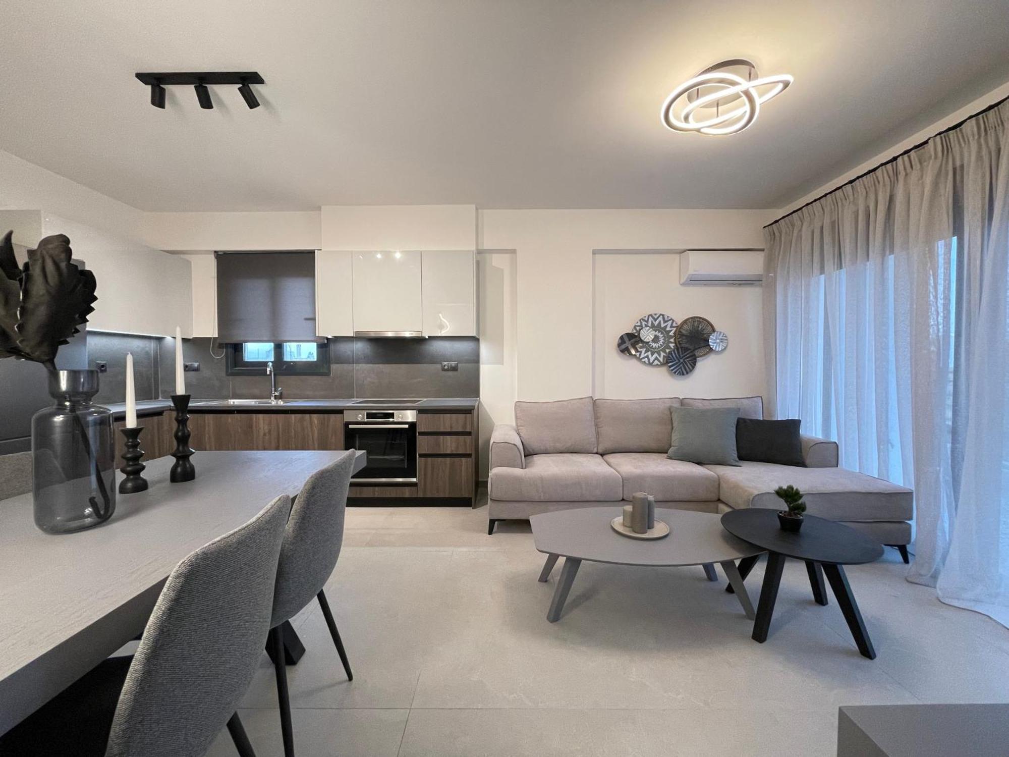 Gleaming Apartments Near Athens Metro Mall Esterno foto