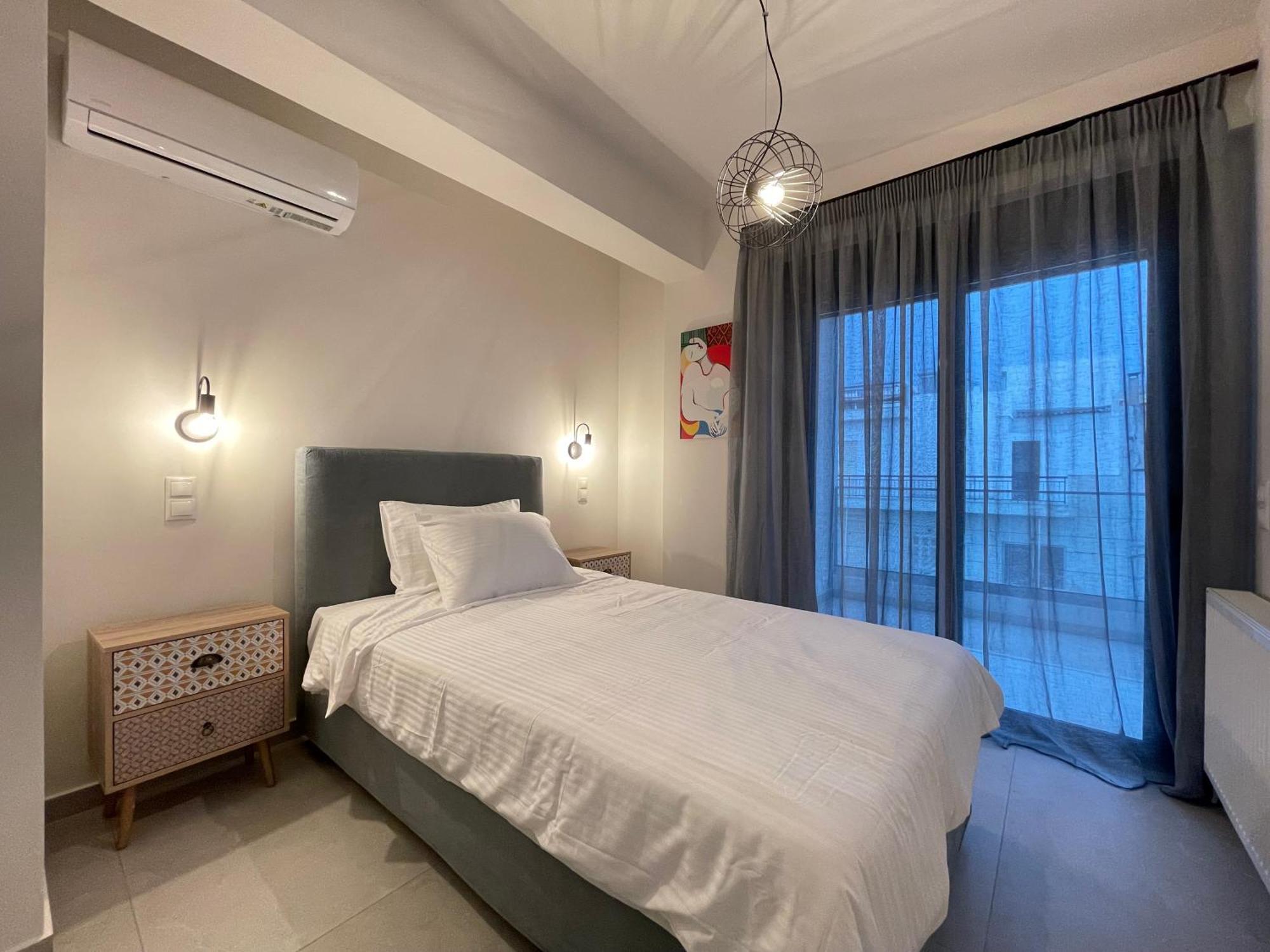 Gleaming Apartments Near Athens Metro Mall Esterno foto
