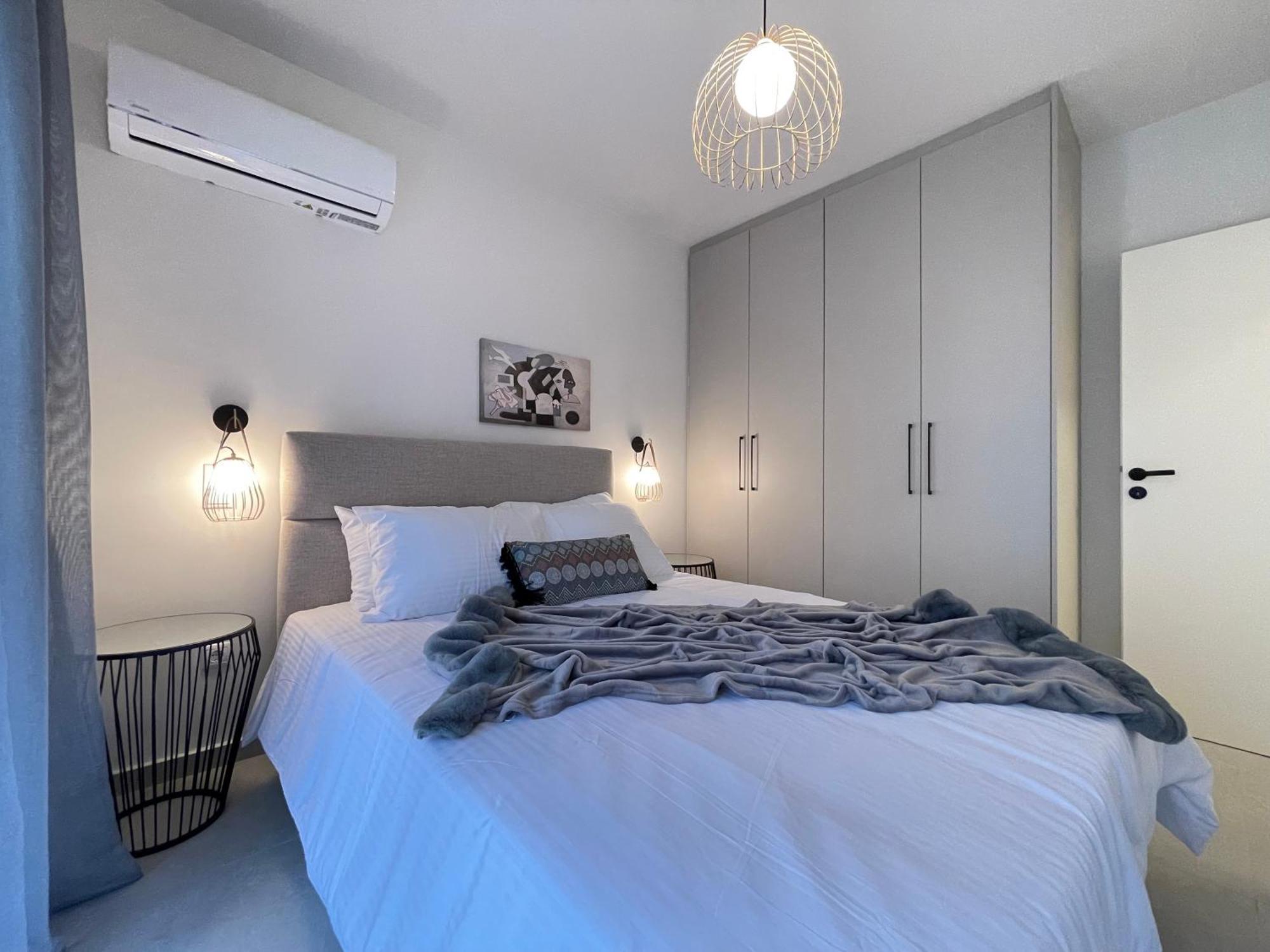 Gleaming Apartments Near Athens Metro Mall Esterno foto